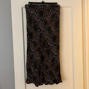 COPY - Zara midi snake skin print black skirt